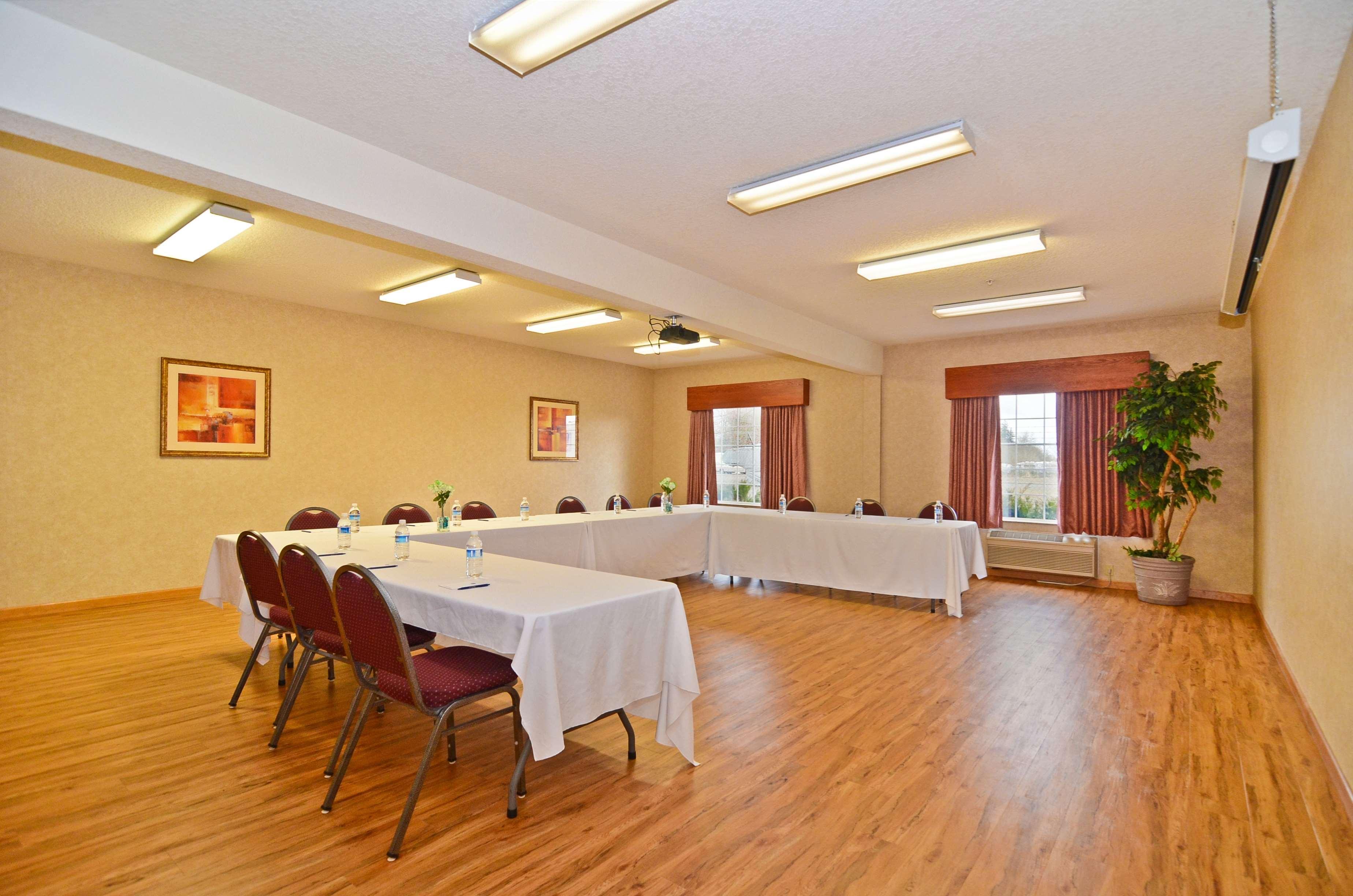 Best Western Plus Park Place Inn & Suites Chehalis Zewnętrze zdjęcie