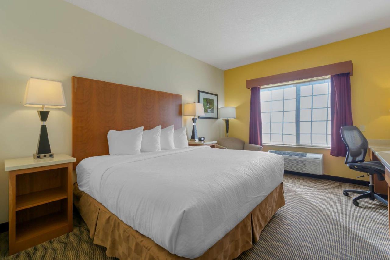Best Western Plus Park Place Inn & Suites Chehalis Zewnętrze zdjęcie